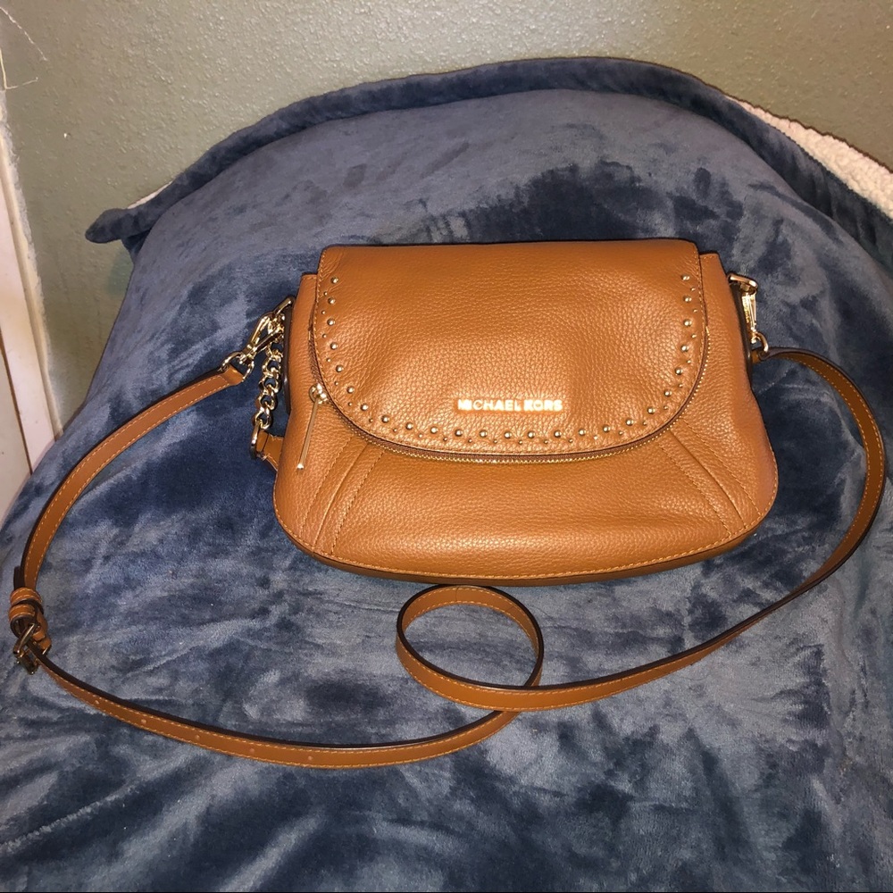 EUC Michael Kors Studded Crossbody
